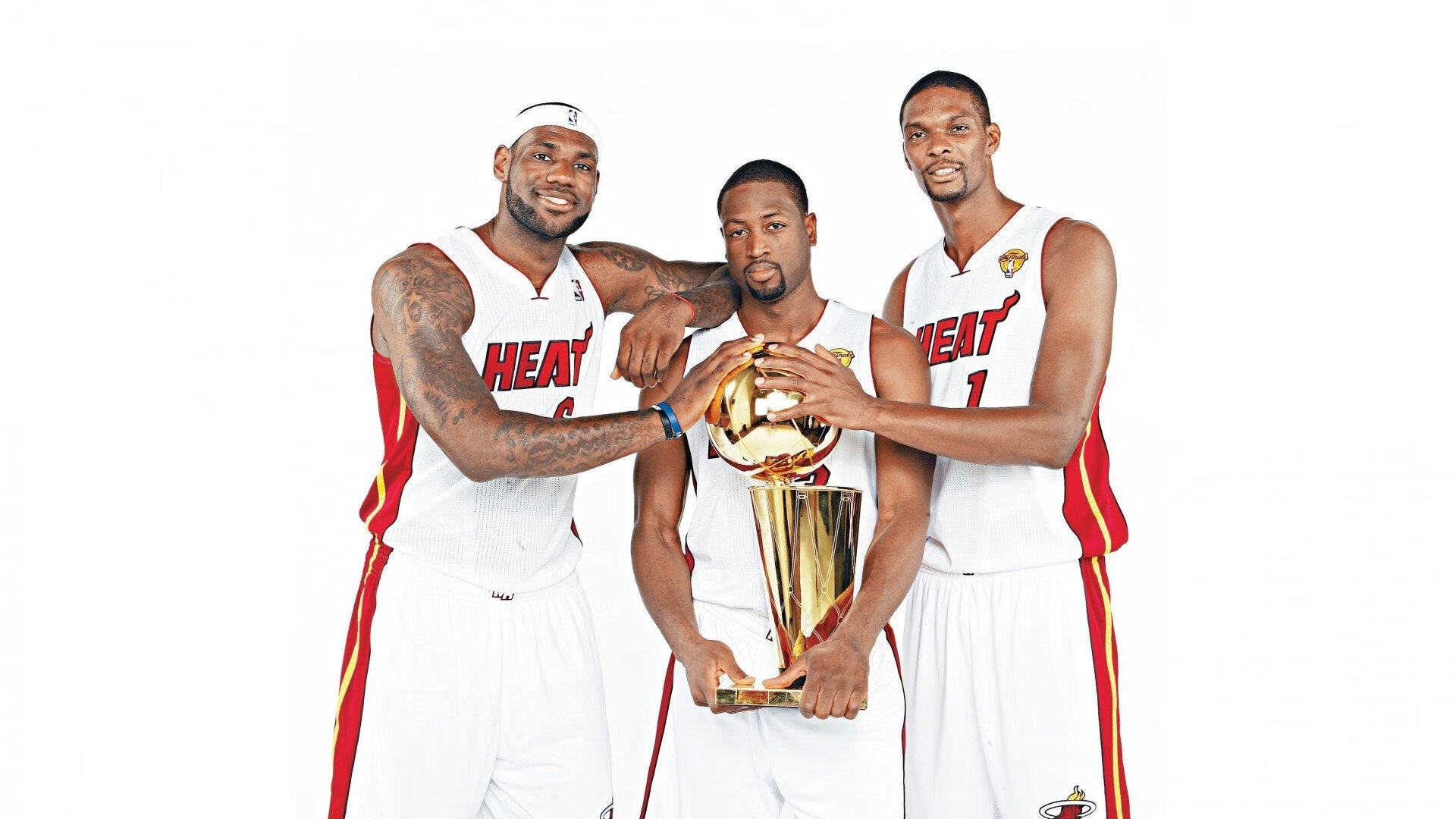 乔治攻防一体快船防守效率提升，快船乔治伤病